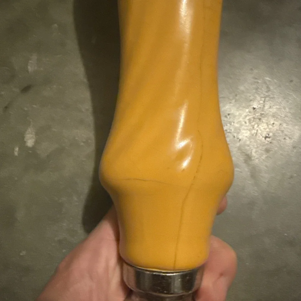 Widmer Brothers Hefeweizen Beer Tap Handle (Cracked)